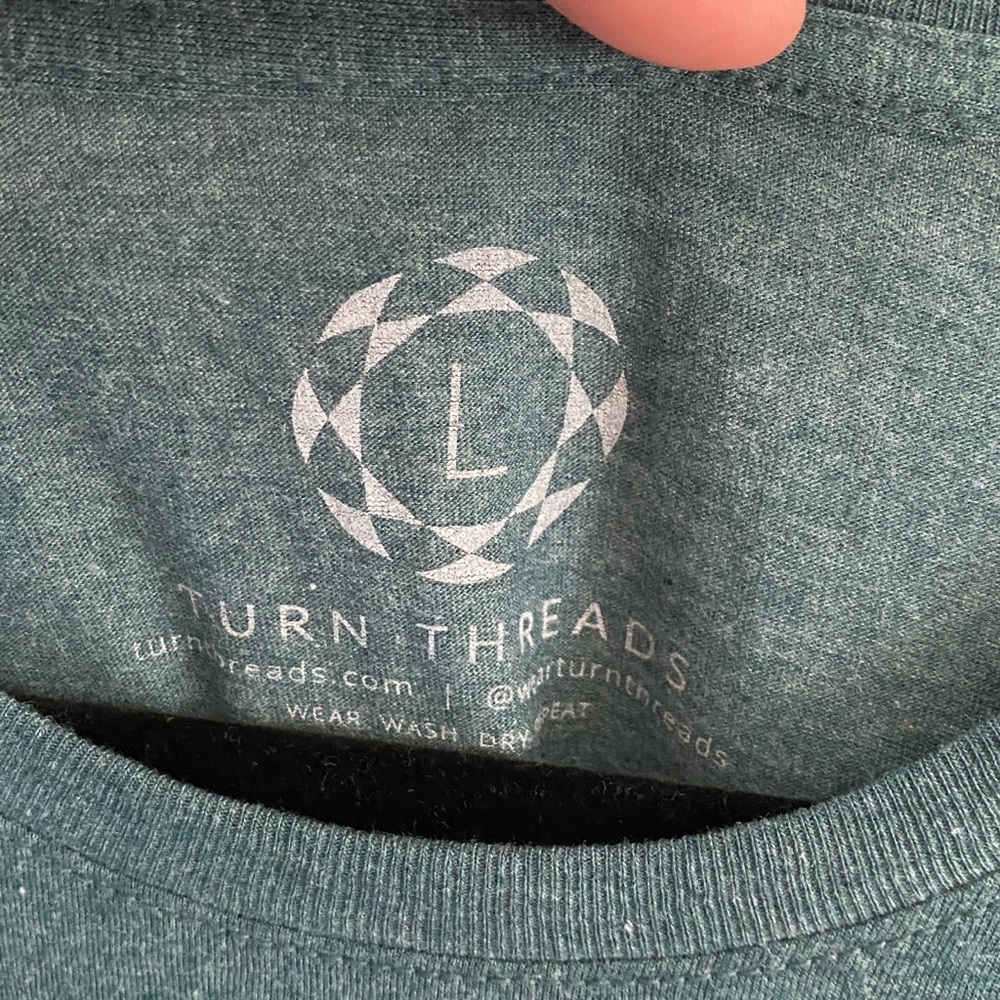 Turn Threads Buffalo Tee - Picture 2 of 2